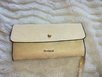 Portafogli\pochette Desigual