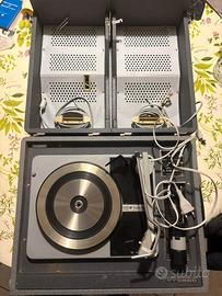 Giradischi stereo “a valigia”