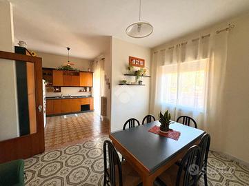 3 LOCALI A LAMEZIA TERME