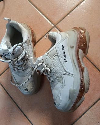 scarpe Balenciaga triple s n. 38