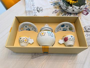 set tazzine e zuccheriera THUN