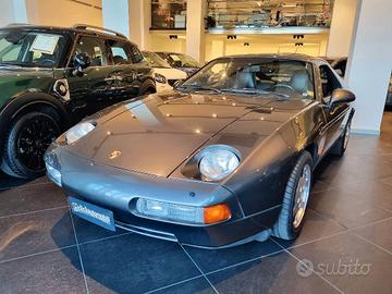 Porsche 928 5.0 GT