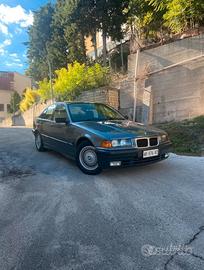 BMW E36 318i