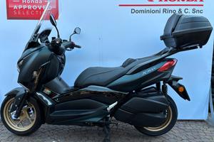 Yamaha X-Max 300 Tech Max