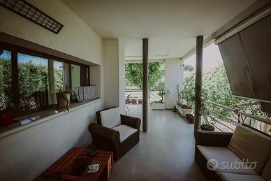 Casale villa immersa nel verde