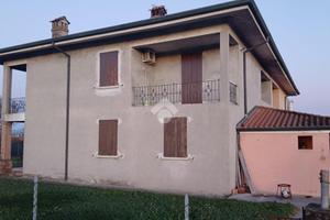 BIFAMILIARE A ISORELLA