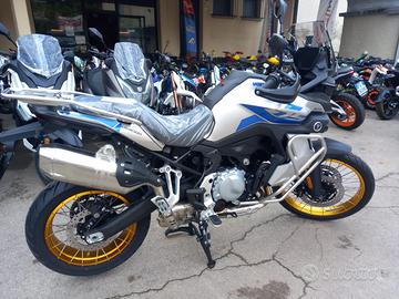 Promo voge valico 900 dsx turismo bicilindrica