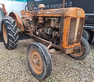 TRATTORE OM 512 SUPER