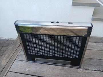 Cappa da parete in inox con motore interno
