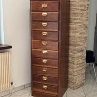 Mobile schedario antico in rovere