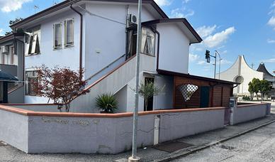 ADRIA: 105A: Appartamento al piano terra