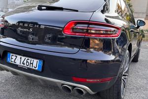 Porche Macan anno 2015 chilometri 199.000
