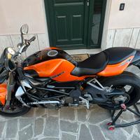 Brutale 910 S  con soli 18.300km
