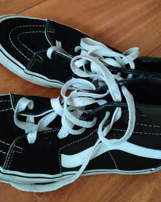 Vans Sk8-Hi nero e bianco num 43