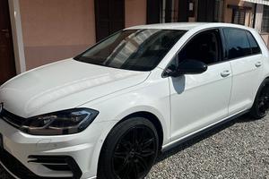 Golf 7 IQ DRIVE 1.6 tdi dsg executive bluemotion