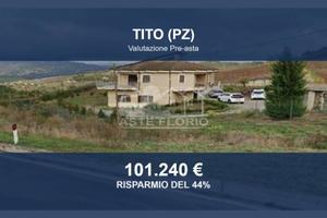 Immobile in asta di 242 m² con box auto a Tito