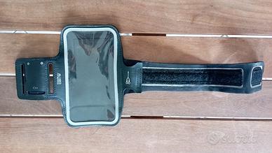 porta smartphone nero da running 