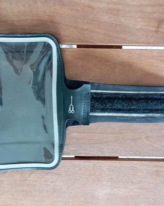 porta smartphone nero da running 