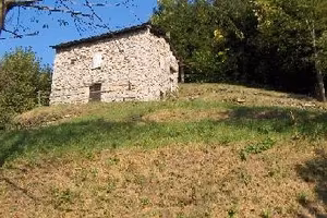 Rustico da ristrutturare