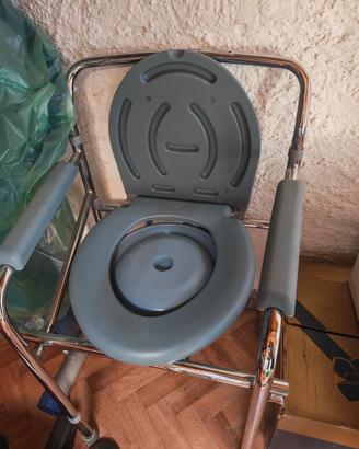 Sedia wc pieghevole