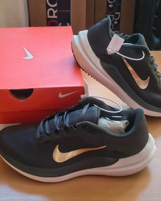 Scarpe running Nike winflo 10