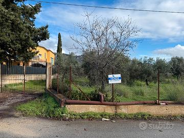 Terreno agricolo edificabile a floridia - zona fin