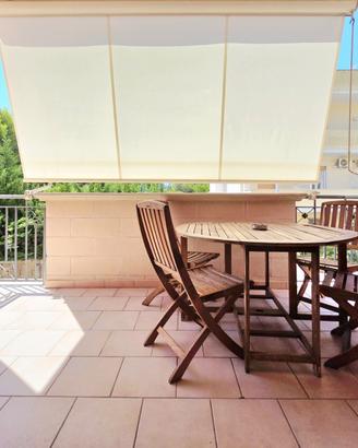 Appartamento climatizzato con balcone abitabile