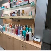 Mobile per parrucchieri zona lavabo