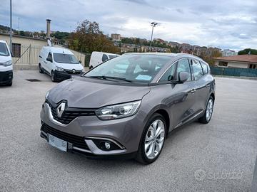 RENAULT GRAND SCENIC 7 POSTI DCI 120CV 2020