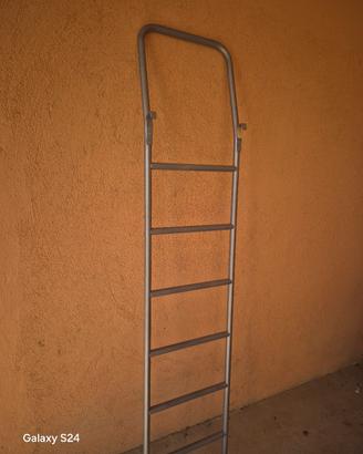 scaletta per letto a castello