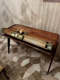 Macchina vintage per maglieria