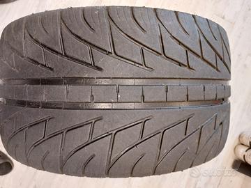 Michelin pneumatico per esposizione