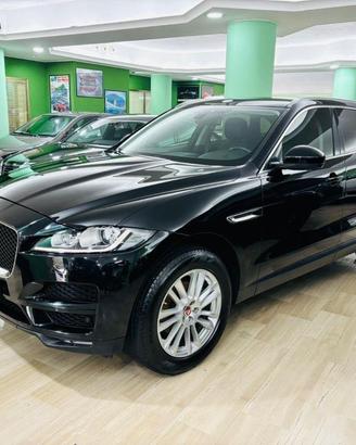Jaguar F-Pace 2.0d 180hp AWD Motore 0 Km