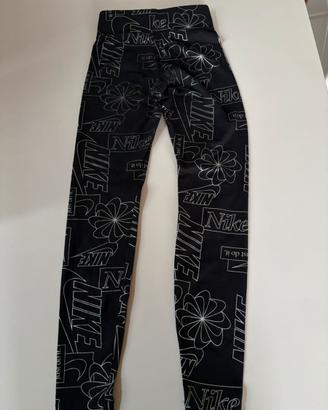 Leggins Nike NWS tagli xs donna