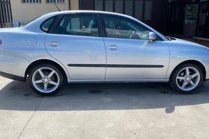 Seat Cordoba 1.4/85CV 16V Stylance DUAL