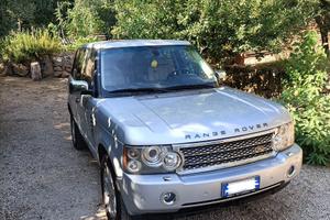 Range rover vogue l322 td6