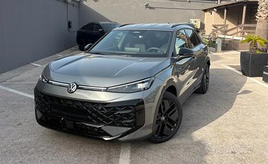 NEW VOLKSWAGEN T-ROC 1.5 eTSI ACT 150 CV DSG R-LIN