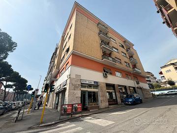 Gregorio vii - negozio angolare