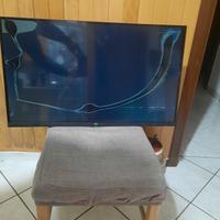 TV LED JCL per ricambi schermo rotto 