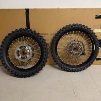 RUOTE , PIASTRE E COPERCHIO CARTER KAWASAKI