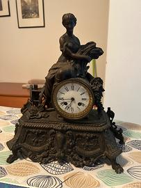 Orologio a pendolo da camino