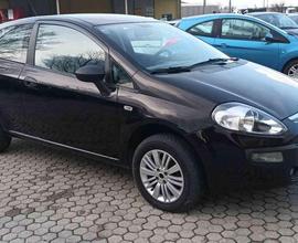 FIAT Punto Evo 1.4 3P. Dynamic Natural Power