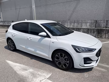 Ford Focus 1.5  115cv ST-LINE autom. IN GARANZIA