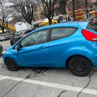 FORD FIESTA 1.4 benzina/GPL