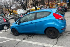 FORD FIESTA 1.4 benzina/GPL