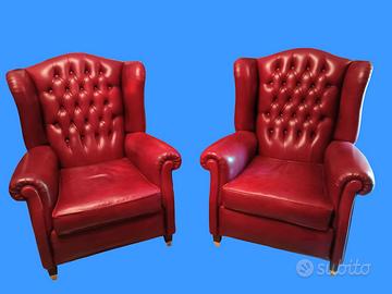Coppia di poltrone bergère in pelle