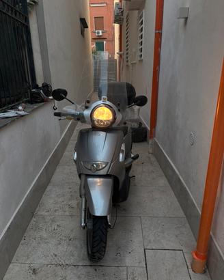 Aprilia Scarabeo 250 i.e. (2008) - 48.000 km