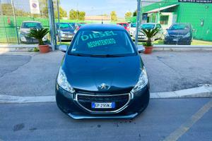 Peugeot 208 1.4 HDi 68 CV 5 porte Allure