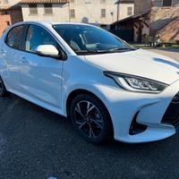 Toyota Yaris 1.5 Hybrid 5 porte Trend
