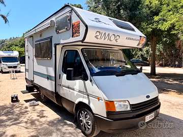 Camper mansardato Rimor Katamarano 2.5 D. 5 marce